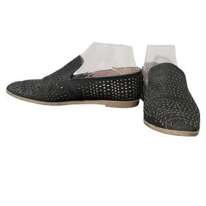 FRANCO SARTO Faryn Black Suede Perforated Lazer Cut Detail Loafer Women's Sz 7.5